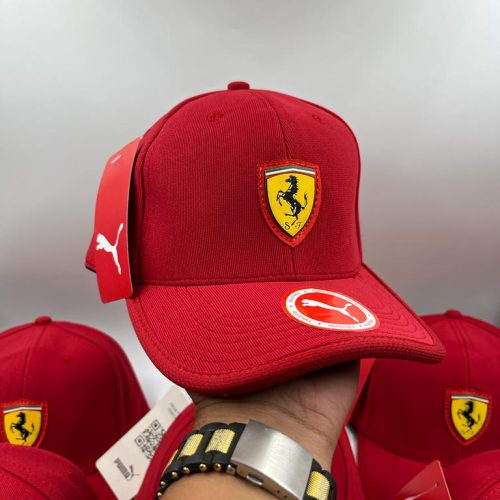 GORRA FERRARI